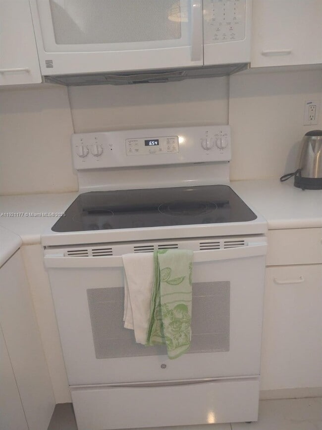 Photo - 9341 Collins Ave Unit 303