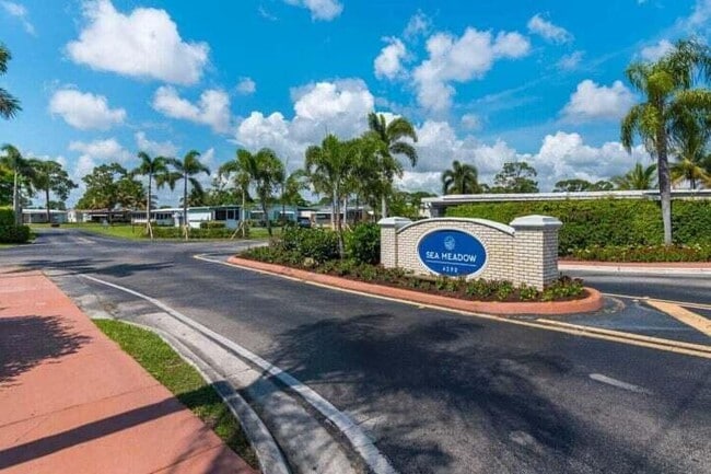 Photo - 8888 Kings Dr