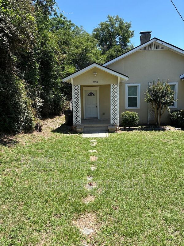 Building Photo - 1110 Troupe St