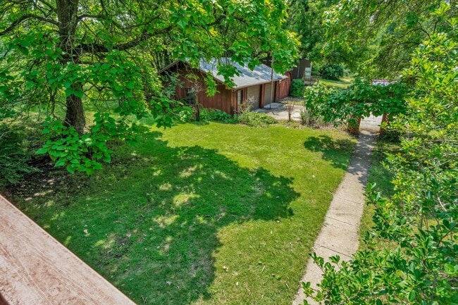 40 Deep Creek Rd