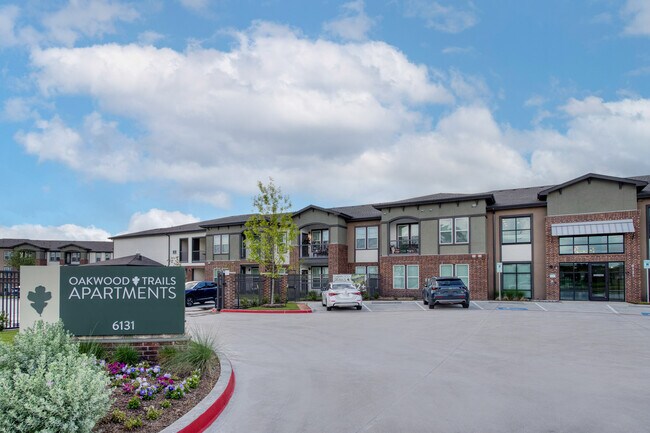 Oakwood Trails - A 62+ Community