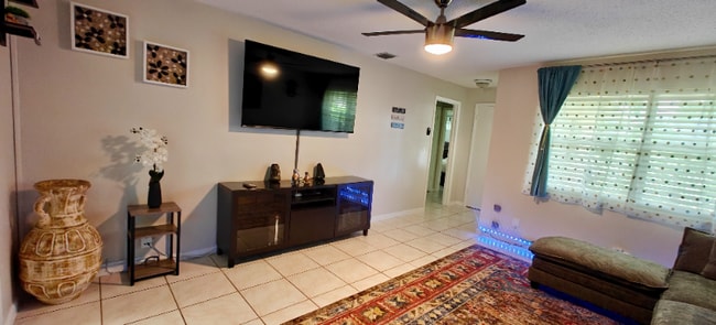 Photo - 1230 Block Island Rd Unit 2