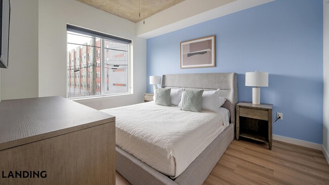 Photo - 1801 Patterson St Unidad 308