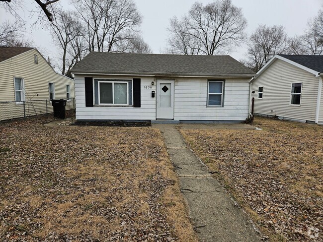 Building Photo - 3 bed, 1 bath, South Bend Rental