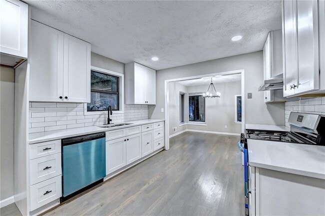 3372 Cottonwood Ln