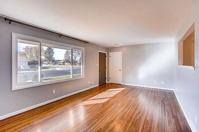 Photo - 1000 Ponderosa Dr