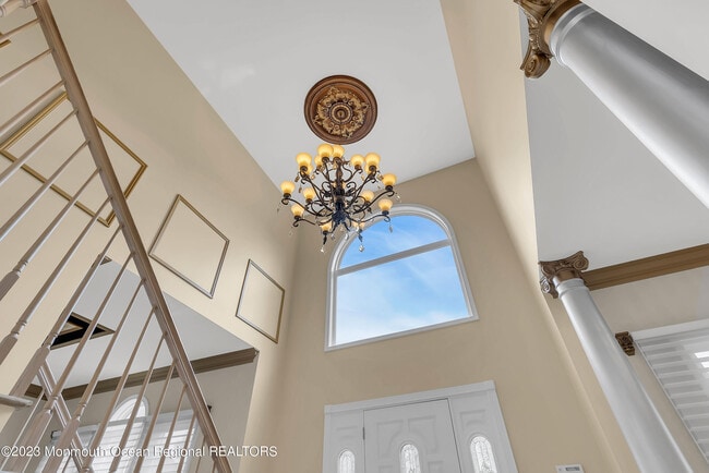 Photo - 7 MacKenzie Rd