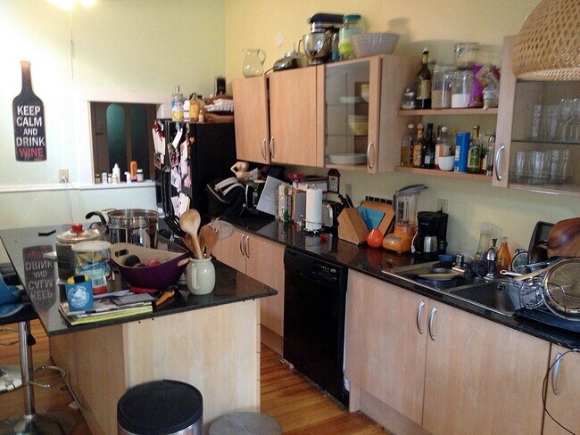 Photo - 1035 Mapleton Ave