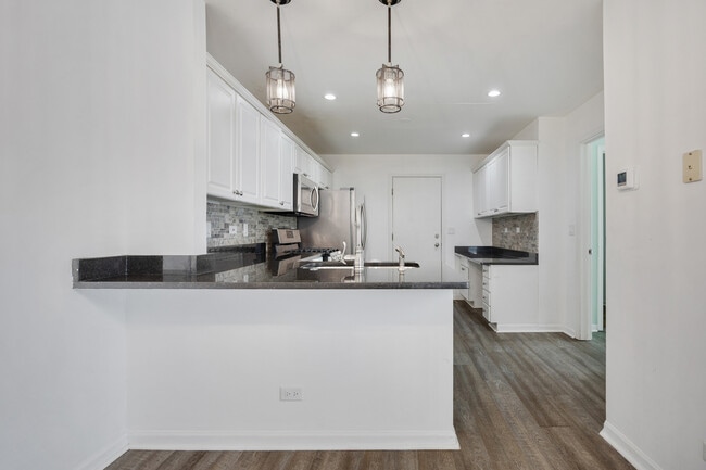 Photo - 54 Egg Harbour Ct