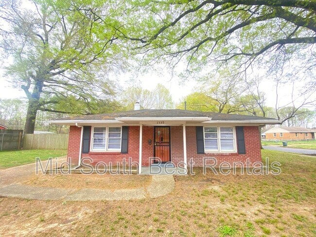 Building Photo - 3549 Sharpe Ave