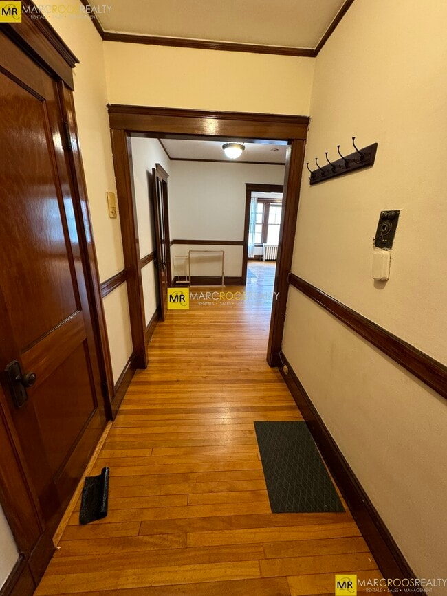 Building Photo - 11 Story St Unit 36 Rental