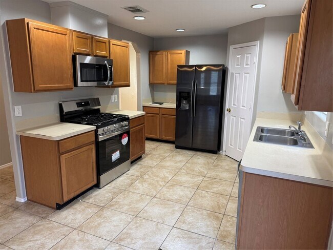 Photo - 2923 Morton Cove Ln