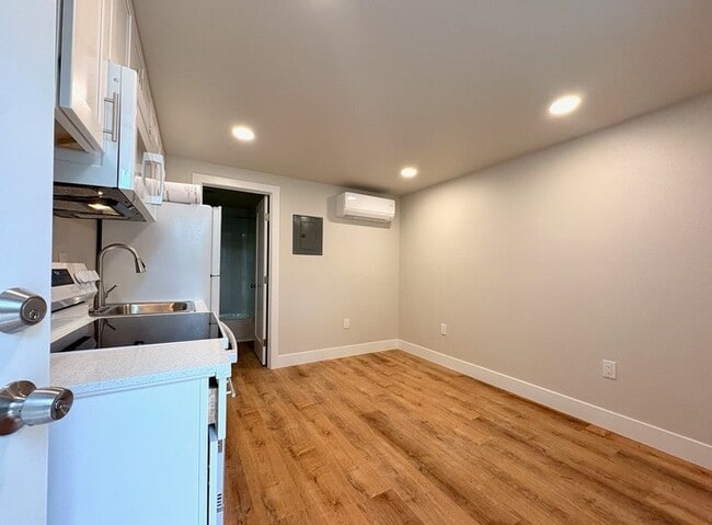 Photo - Beautiful new studio in Roseville!