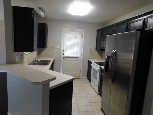 Photo - 3707 Dustin Ct