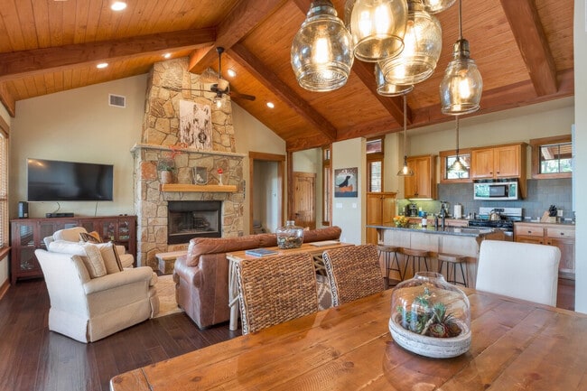 Photo - 7249 Sunswept Dr Unidad SI ID1511250P