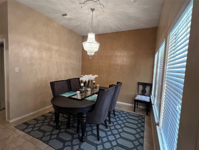 Photo - 22814 Tree House Ln