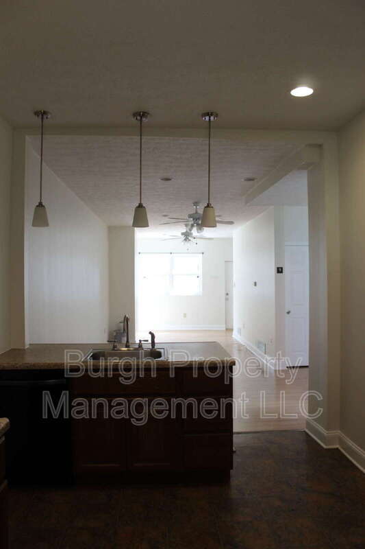 Photo - 1505 Sedgwick St