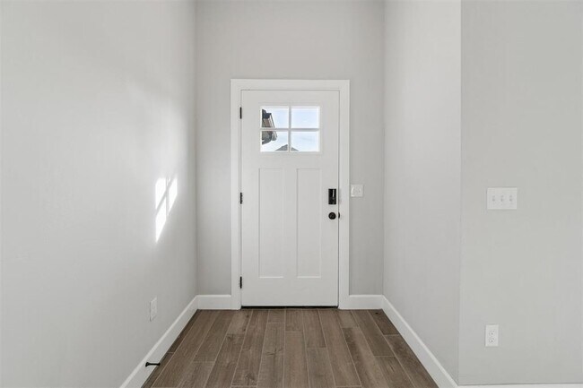 Photo - 19701 Brookville Dr