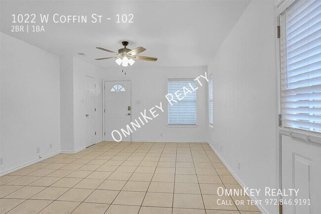 Photo - 1022 W Coffin St Unit 102