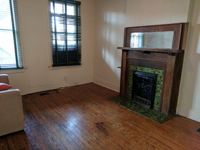 Charming Living Room - 205 N Mulberry St Townhome