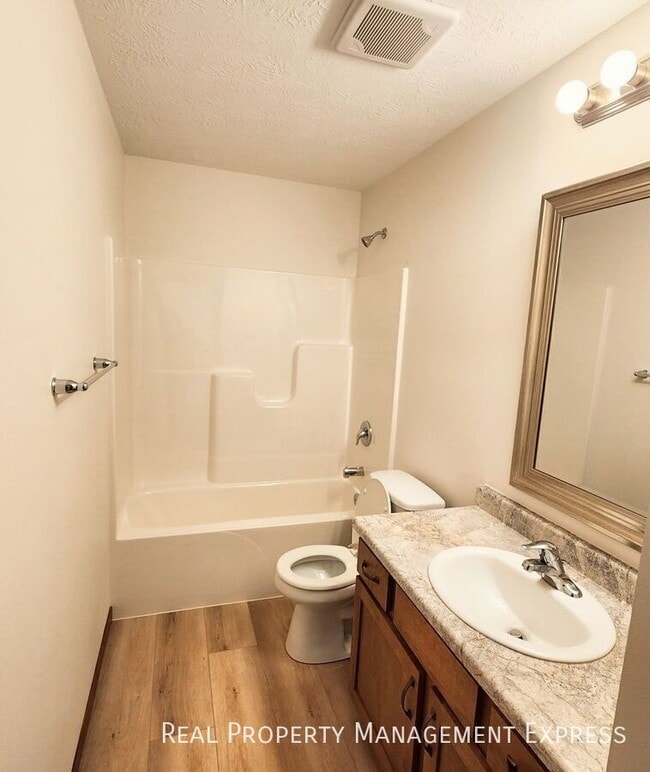 Photo - 3 Bedroom 2.5 Bathroom Townhome