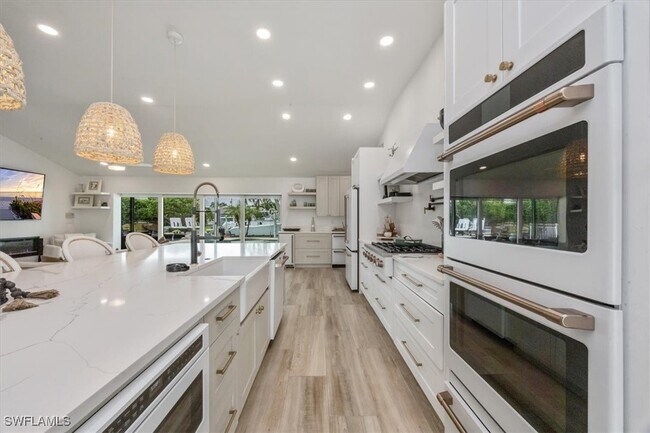 Photo - 1570 Bonita Ln