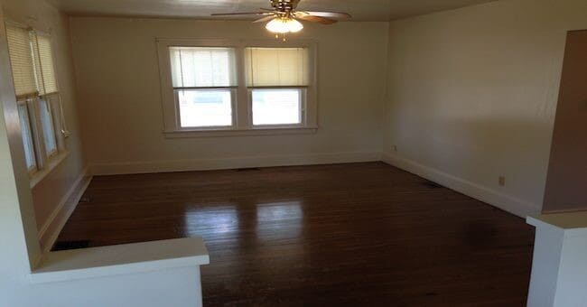 Photo - 3 bed, 1 bath house just steps from Missouri State University