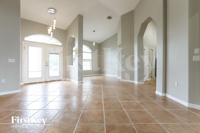 7224 Sussex Ln