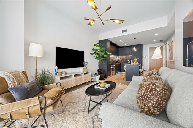Photo - 44 East Ave Unit 3004