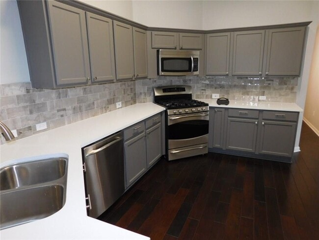 Photo - 651 Columbine Ave