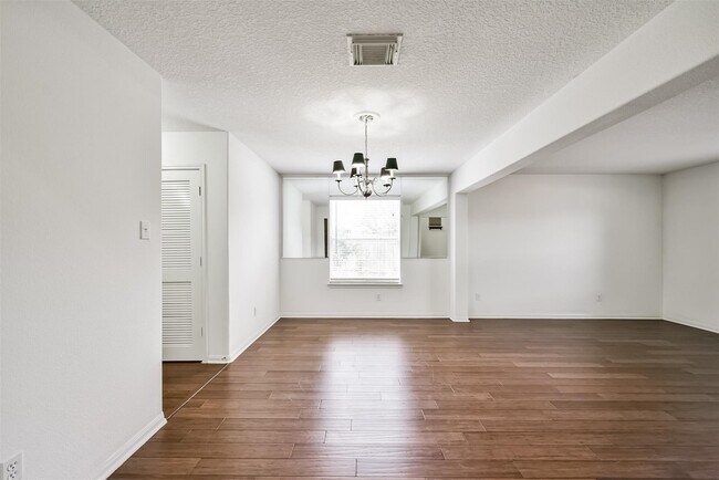 Photo - 7931 Westington Ln