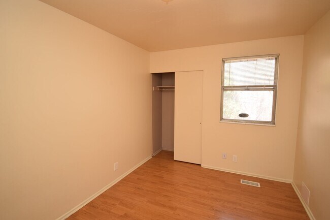 Photo - 4277-4279 S 1350 E Unidad 4279 S 1350 E - B