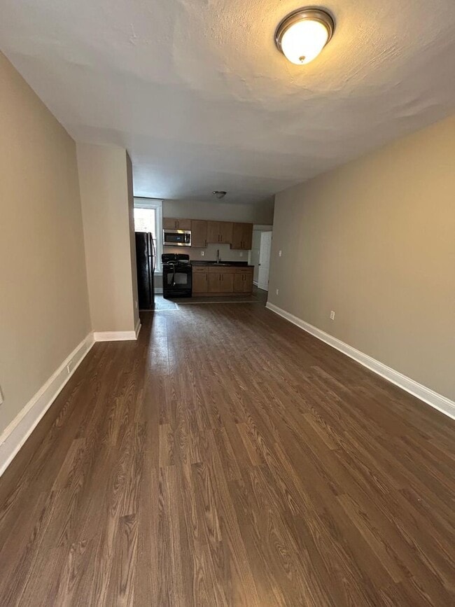 Building Photo - 225 S 62nd St Unit A