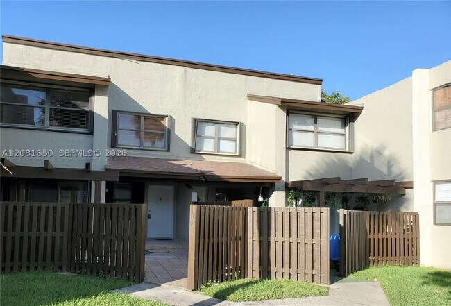 Photo - 10020 NW 9th St Cir Unit 102