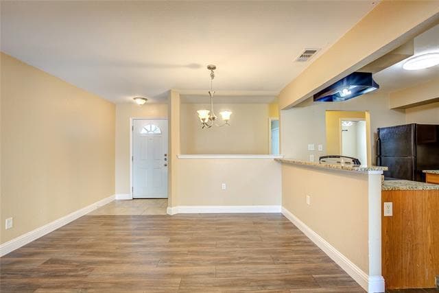Photo - 4804 Springsong Ln