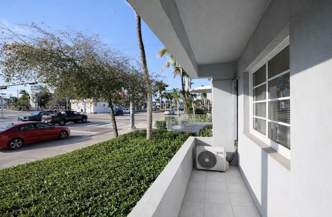 Photo - 5305 Biscayne Blvd Unit 101
