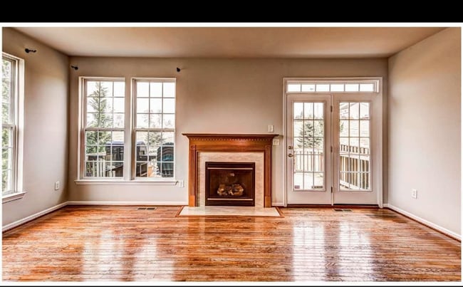 Photo - 73 Messina Ct