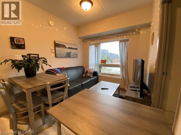 Photo - 275 Larch St Unité B213