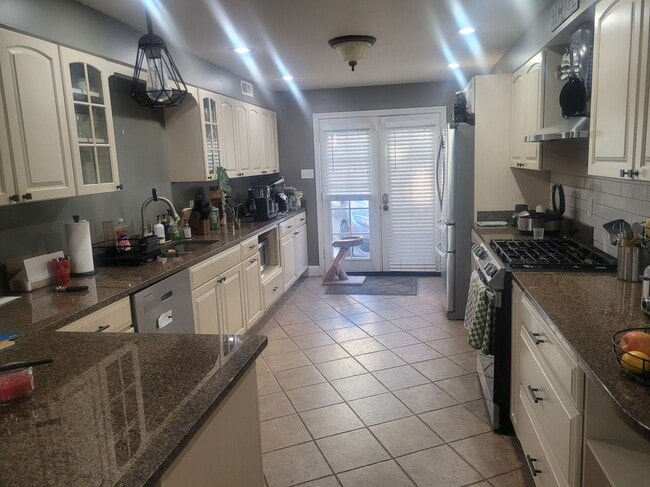 Photo - 1411 Patapsco St