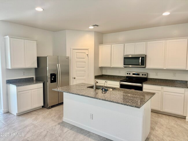 Photo - 5835 E Freesia Ln