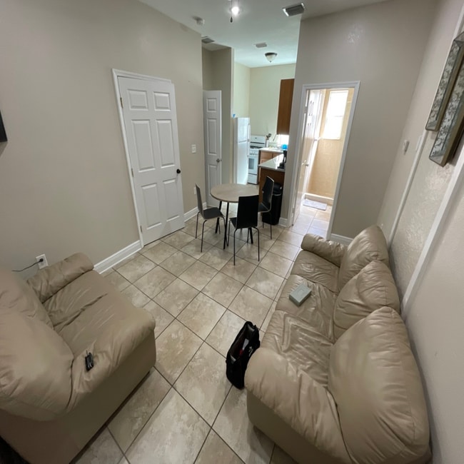 Photo - 3511 N Dartmouth Ave Unit 2