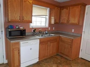 Photo - 109 Cedar Crest Ln