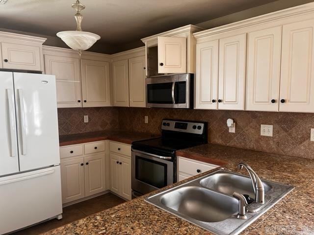 Photo - 12 Trinity Drive