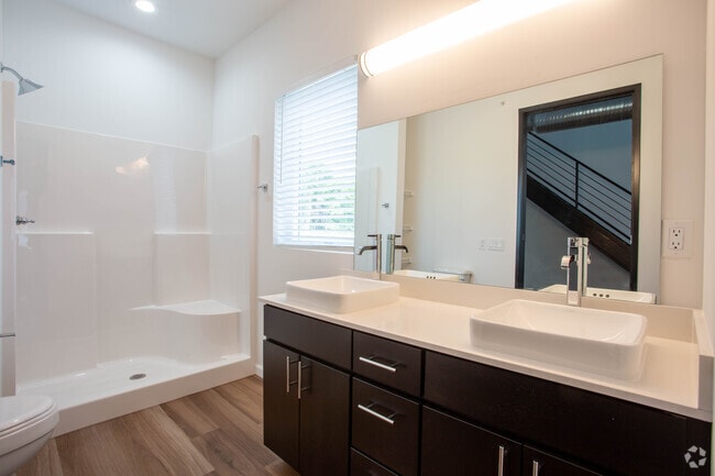 2BR, 2BA, Loft_1750SF