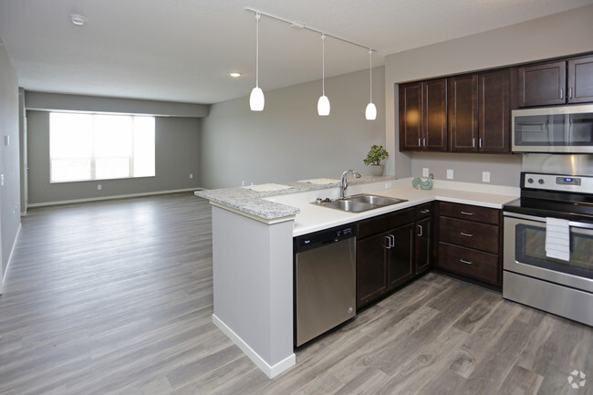 Interior Photo - Kenwood Village Rental