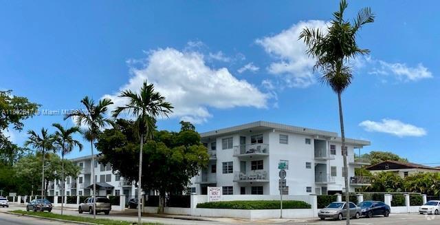 Building Photo - 3100 W Flagler St Unit 104 Rental