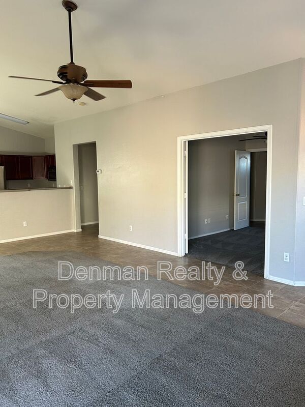 Photo - 1872 St David Ct