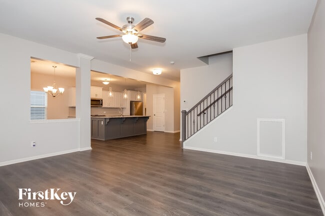 Photo - 5013 Thomasville Dr