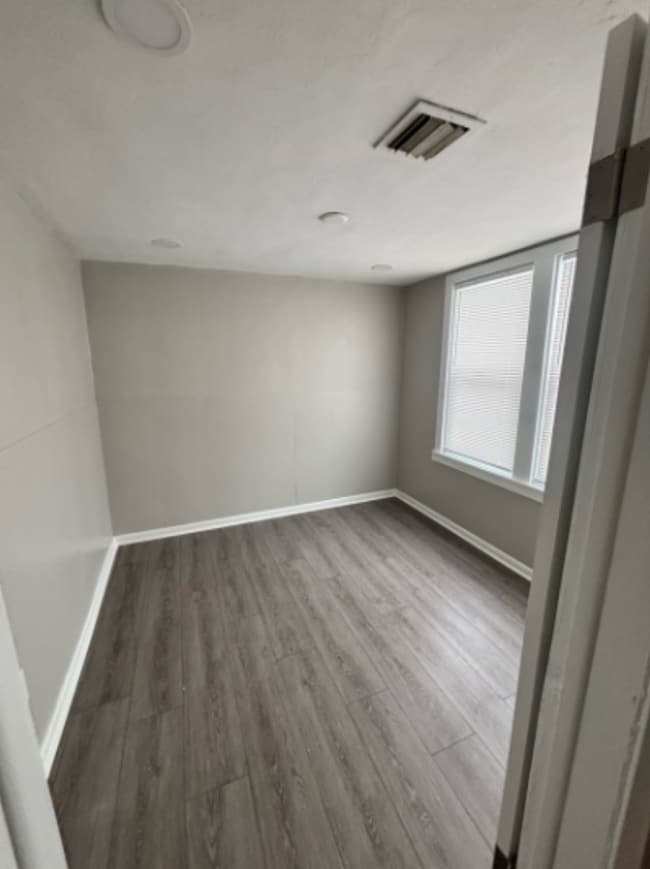 Photo - 314 Liston Ave