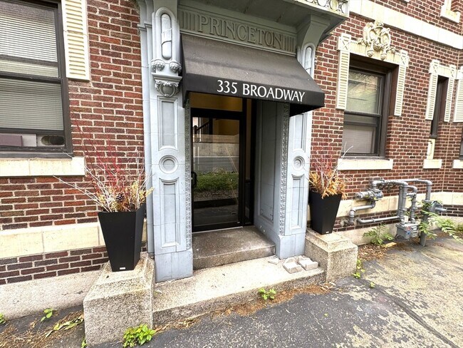 Photo - 335 Broadway Apartamento Unidad 21